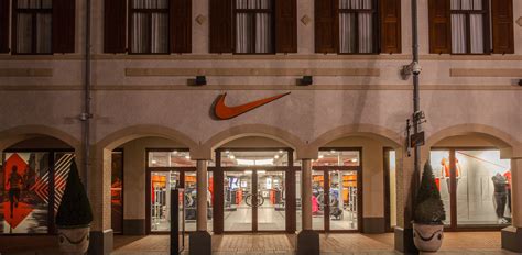 nike schoenen outlet roermond|nike roermond td.